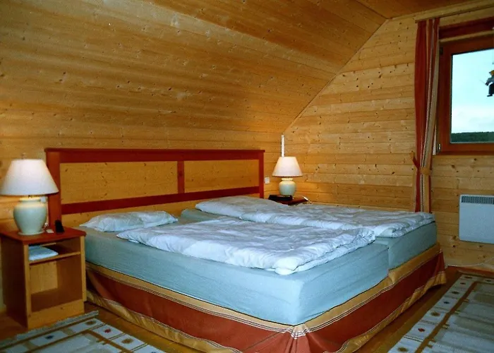 Gemuetliches Mit Terrasse - Ferienhaeuser Auerhahn *